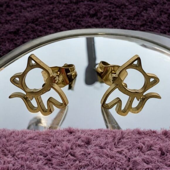 Cat Gold Plated Stainless Steel Earrings Pierced Ears Studs Cat Mom Lady Gift - Picture 3 of 7